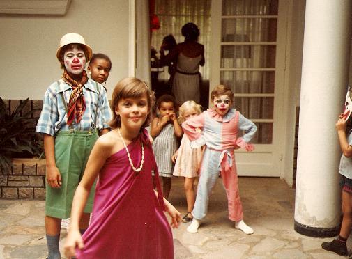 1983_2.jpg - Dany Neuret - Valérie Brabant - Valérie Duchenne - Julie Lequeux - Mario Macchado - Nicolas Duchenne