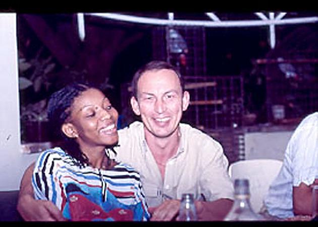 65.jpg - Marie Ndumbi et Pierre Godart