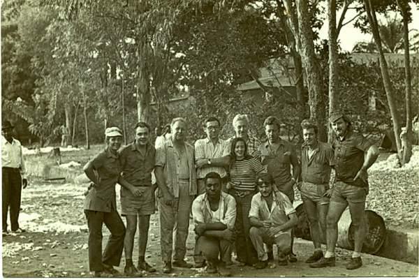 gandajika.jpg - A Ngandajika : Ninie - R. Havez - M. Duez - E. Van Cutsem et son épouse Mimie - agent Cotonco - P. Ameryckx - R. Diot - A. Havelange -    ?    - R. Henckaers