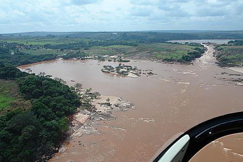 Riviere_Lungudi_chenal2.jpg - Lungudi - chenal