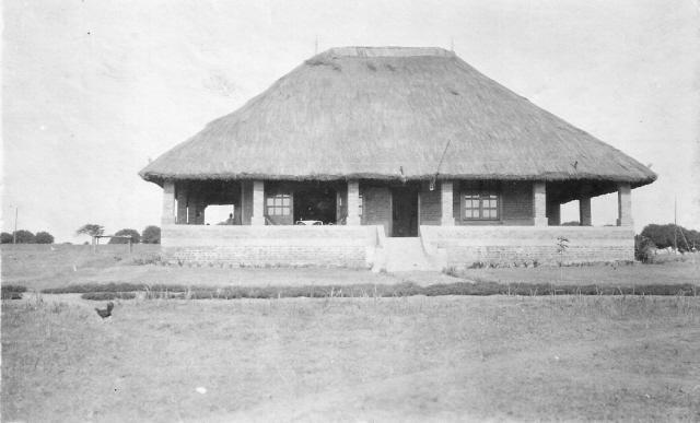 Numeriser0041.jpg - Maison de grand bwana